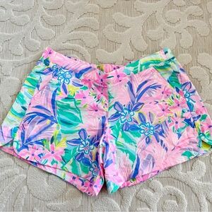 Lilly Pulitzer ocean view shorts size small